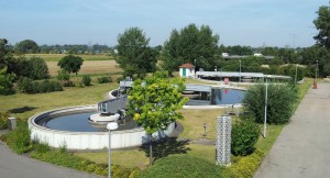 In den Klärbecken des Klärwerks Hockenheim wird Schmutzwasser gewissenhaft gereinigt