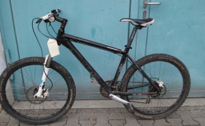 pol-da-buerstadt-fahrraddieb-ertappt-wem-gehoert-dieses-mountainbike