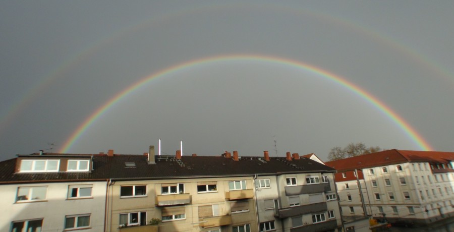 Doppelter Regenbogen über Mannheim (Foto: R. Ebler)