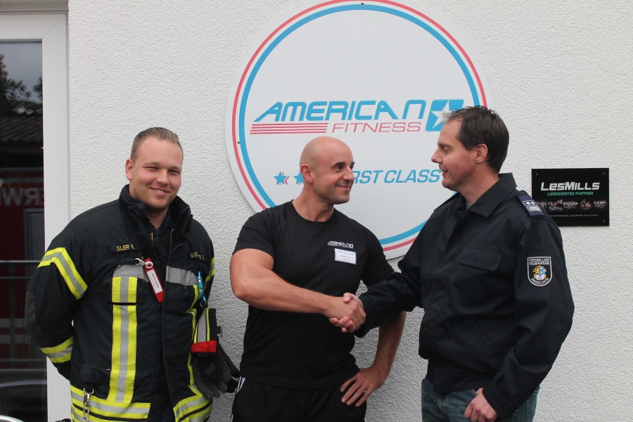 Hassloch Fit For Firefighting American Fitness Center Unterstutzt Die Feuerwehr Hassloch Metropolregion Rhein Neckar News Events