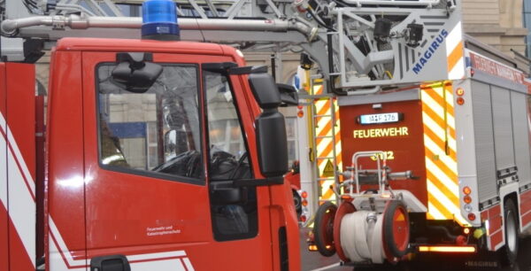 Eschelbronn –  Kaminbrand löst Großaufgebot der Feuerwehr aus