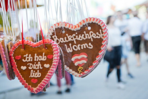 Worms – Ein Herz fürs Backfischfest! – Mit Unterstützer-Paket auch in diesem Jahr Partner des Backfischfests werden