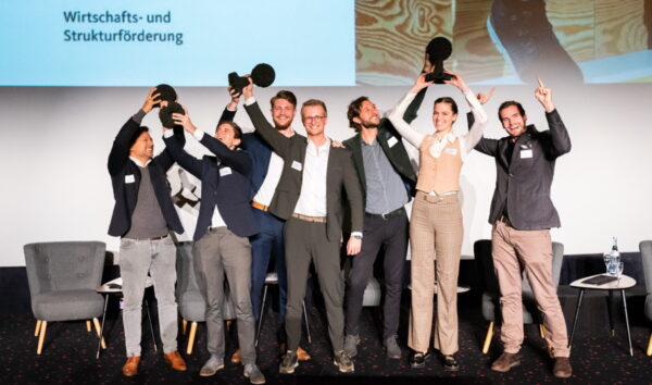 Mannheim – 12. Wirtschaftsforum unter dem Motto „New Work“- Existenzgründungspreis ging an myScribe, L&A Video Consulting und Green Vision Solutions