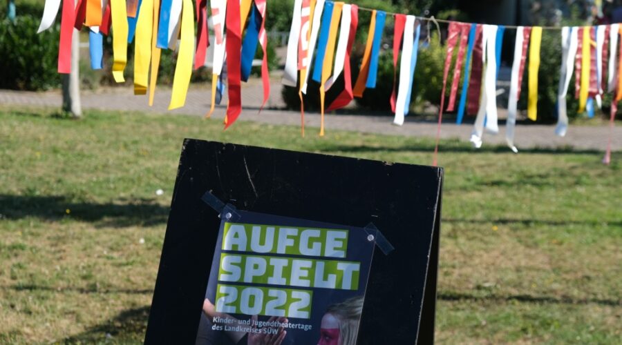 Südliche Weinstraße – Bühne frei: Jetzt anmelden zu den Kinder- und Jugendtheatertagen „AUFGESPIELT“ 2023 – Kostenfreies Angebot