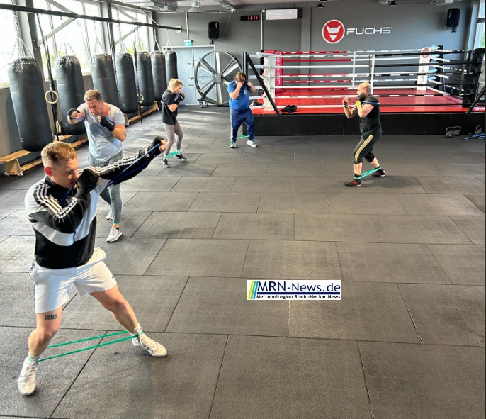 Ludwigshafen – So kann die Woche beginnen – Ein energiegeladenes Boxtraining beim Fuchs-Kampfsporthaus