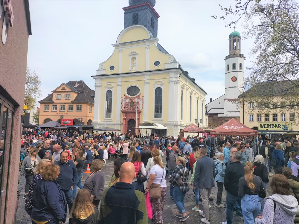 Frankenthal – Exotisches beim Street Food Festival, Schnäppchen beim Verkaufsoffenen Sonntag