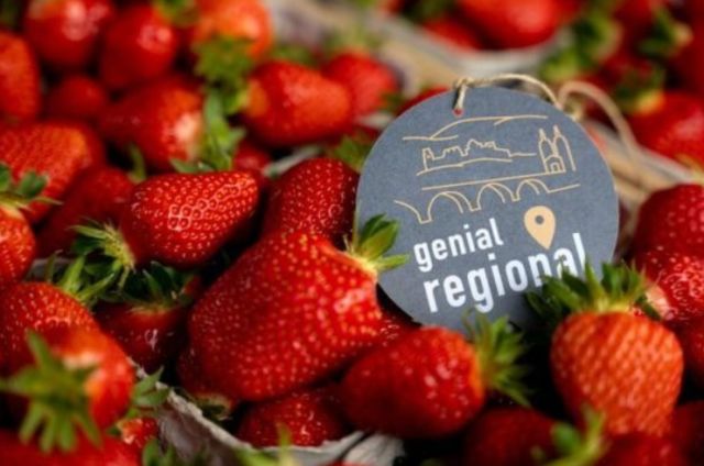 „Genial regional“ in Heidelberg: Erdbeeren, Eiscreme und Spargel aus regionaler Produktion genießen