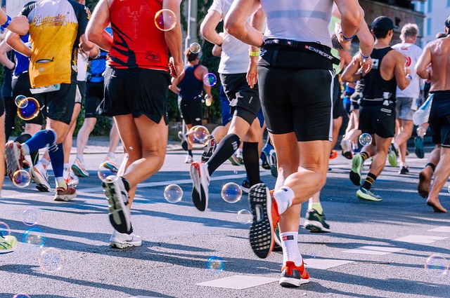 Heidelberger Halbmarathon am 28. April! Bis zu 3.500 Läuferinnen und Läufer in Friedrich-Ebert-Anlage am Start! Ziel am Universitätsplatz