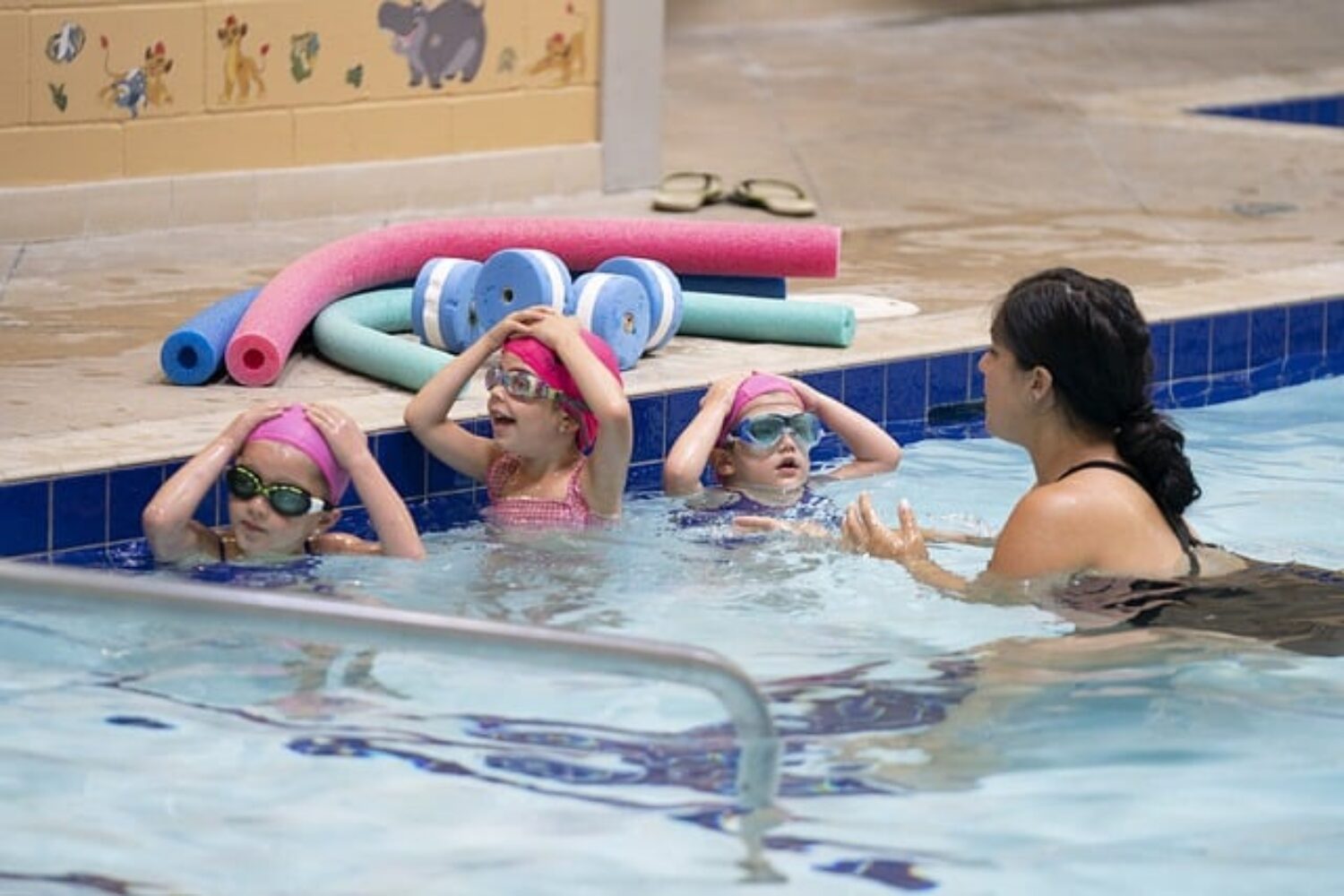 Schwimmen lernen in den Pfingstferien! Kostenfreie Kurse für Kinder ab 6 Jahren im Hallenbad Heidelberg-Hasenleiser! Anmeldung ab 24. April