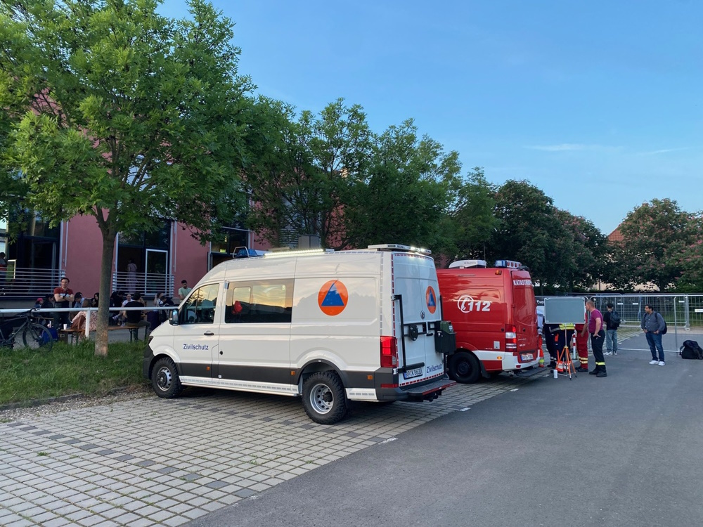 Rhein-Pfalz-Kreis – Evakuierung von 410 Fahrgästen nach Zugunfall in Bobenheim-Roxheim