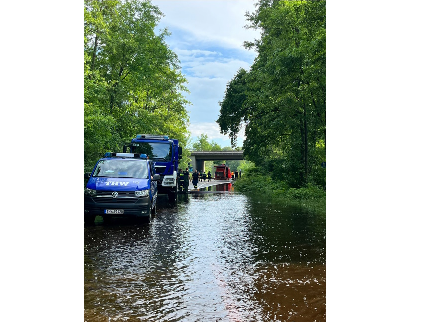 Germersheim – Katastrophenschutz des Landkreises unterstützt bei Hochwasserlage in Wörth