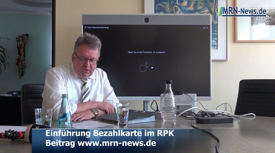 Rhein-Pfalz-Kreis – VIDEO NACHTRAG – Landrat Clemens Körner erläutert die Einführung der Bezahlkarte für Flüchtlinge