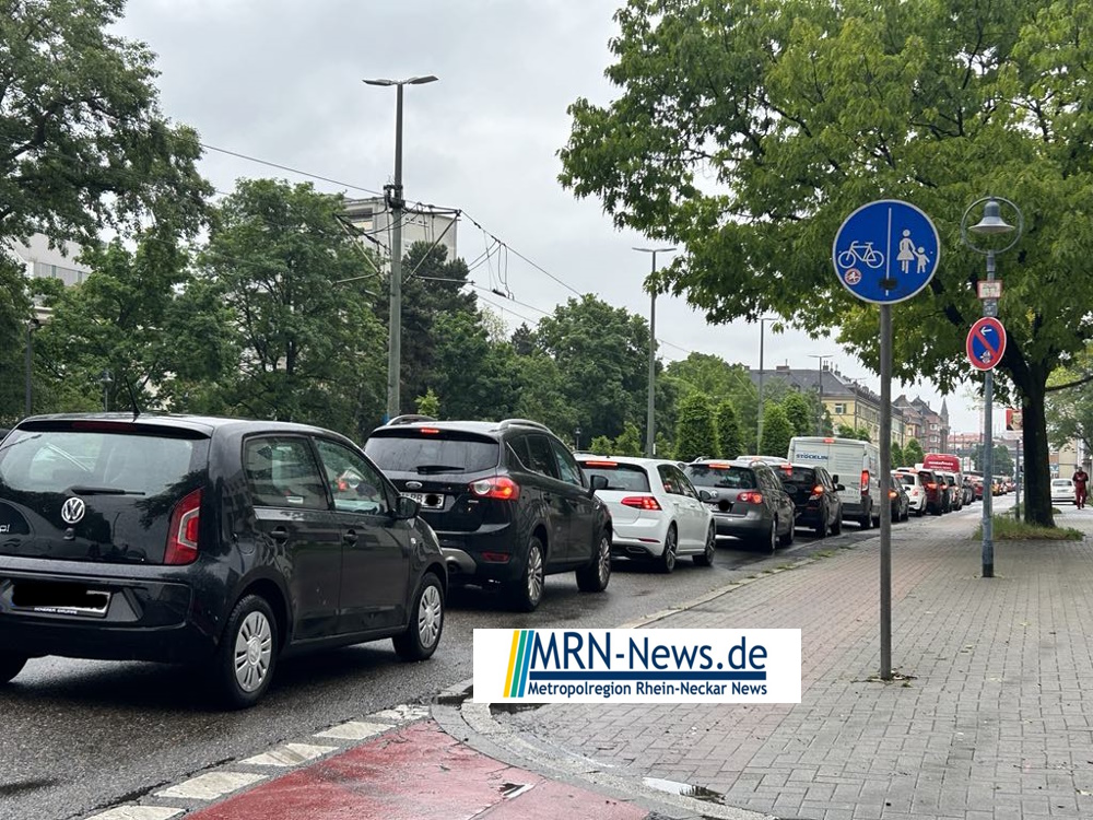 Ludwigshafen – Stau und Verkehrsbeeinträchtigungen