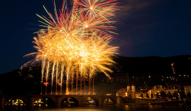 Heidelberger Schlossbeleuchtung wegen Unwetter auf 8. Juni verschoben