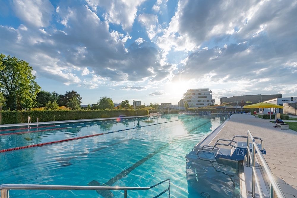 Sinsheim – Schwimmerbecken im Freibad aufgrund der Badischen DLRG Meisterschaften gesperrt