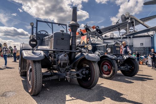 Sinsheim – Es wird prämiert, gesägt und gezogen – Treffen historischer Landmaschinen im Technik Museum Sinsheim